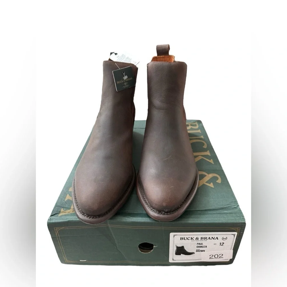 NIB Buck & Brana Men’s Paul Gamuza Leather Brown Ankle Boots in size 12